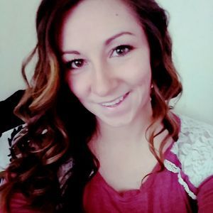 Meet your Posher, Cassandra